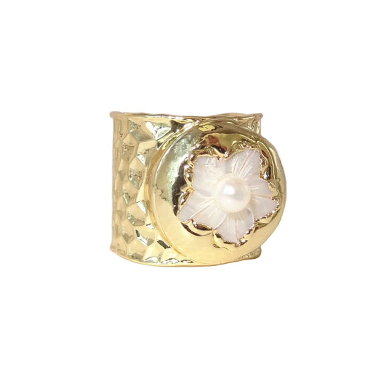 Mora Ring