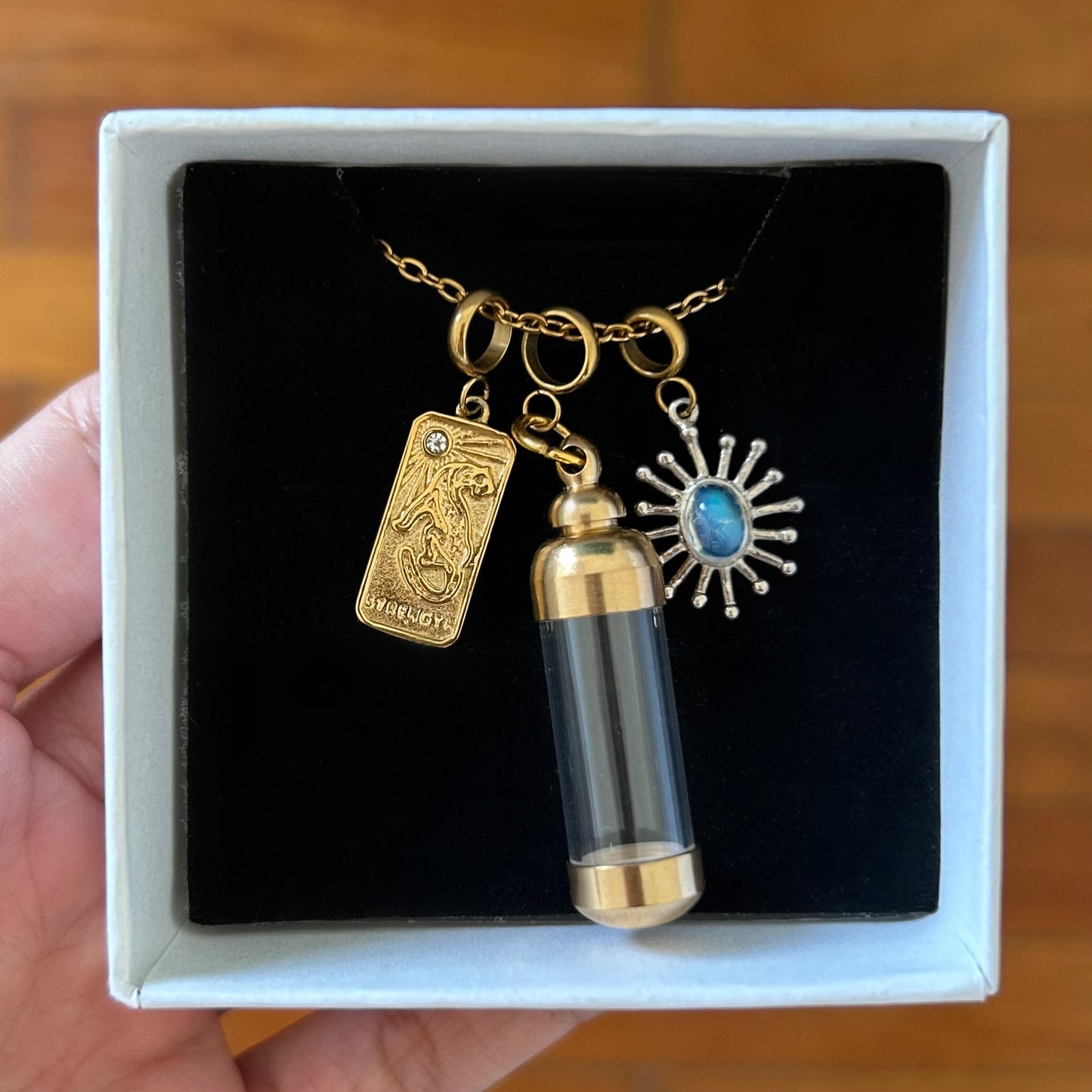 Calypso Necklace GOLD